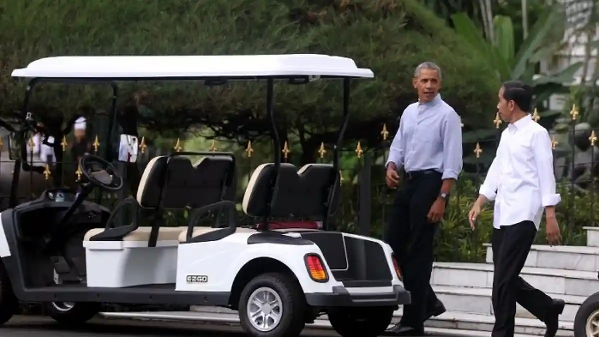 Presiden Jokowi Sopiri Obama ke Kebun Raya Bogor