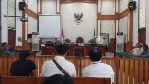 Sidang-putusan-praperadilan-Disel-Astawa-melawan-Polda-Bali-di-PN-Denpasar.jpg