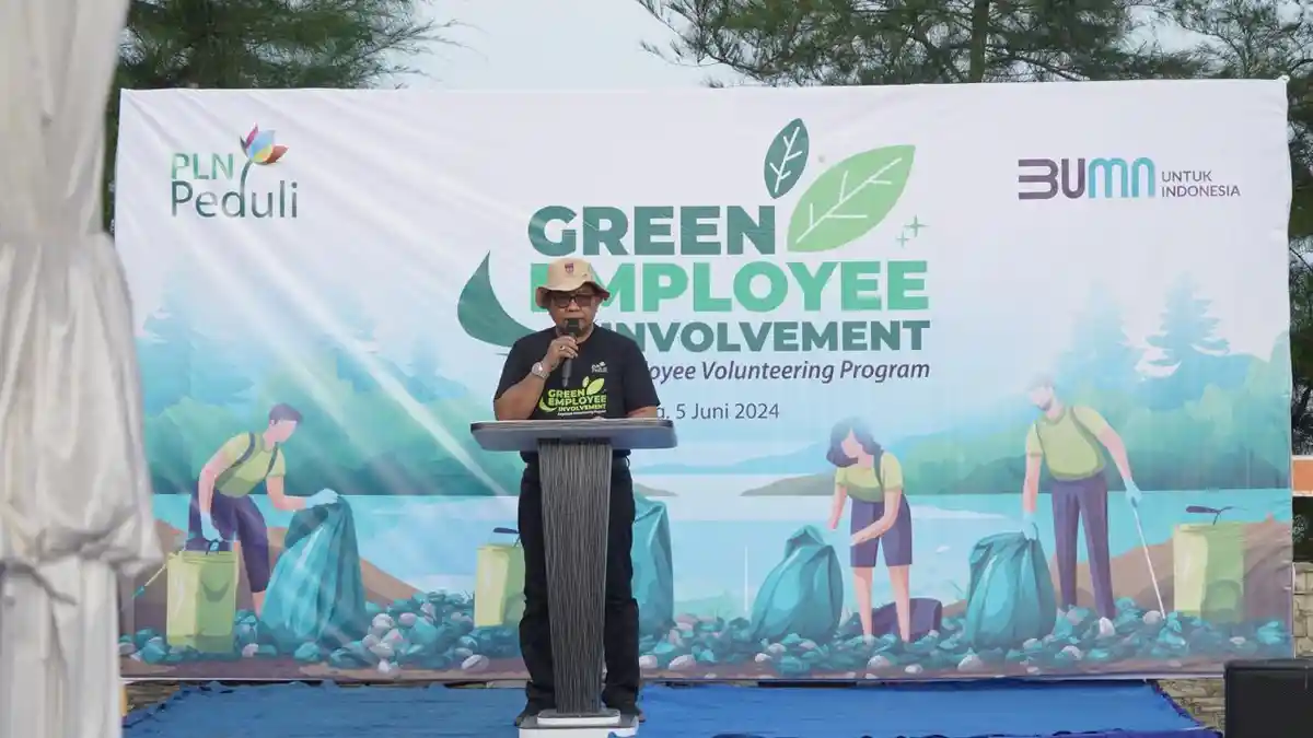 PLN Bersih-Bersih Pantai, Walikota Sampaikan Terima Kasih