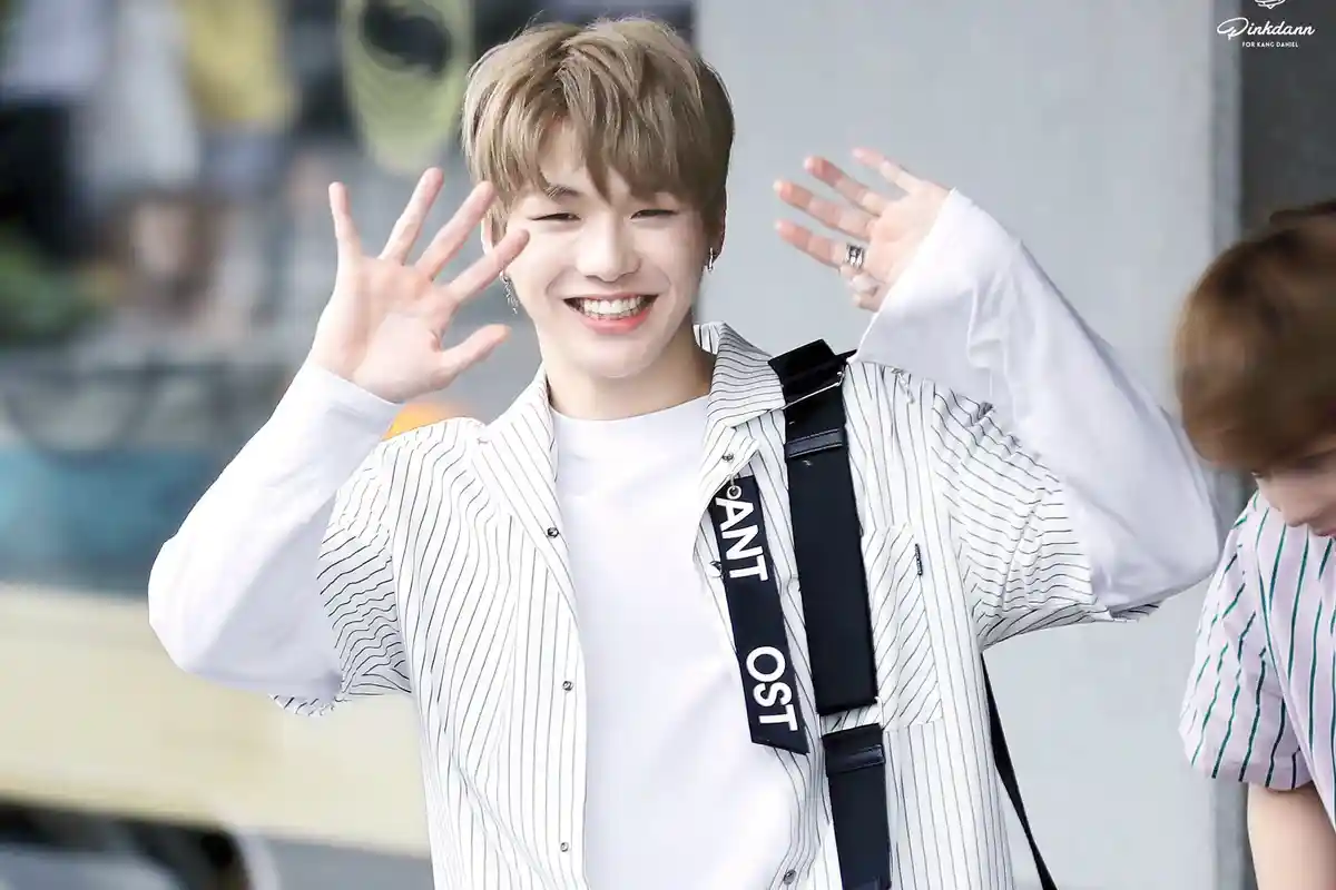 Dikabarkan Berselisih dengan LM Entertainment , Kang Daniel Buka Akun Instagram Resmi Pribadi