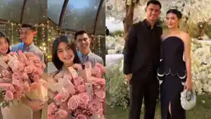 Arhan-juga-terlihat-memberikan-buket-bunga-mawar.jpg