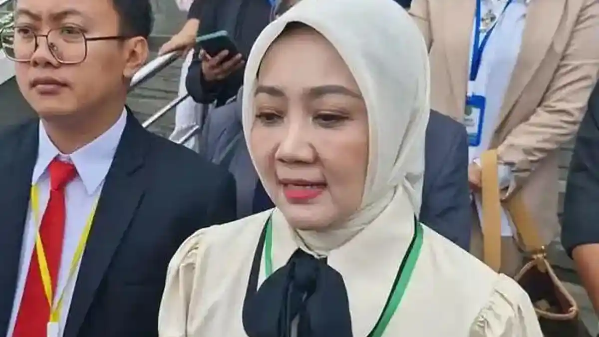Senyum Ramah Atalia Praratya Hadiri Sidang Perceraian dengan Ridwan Kamil Hari Ini