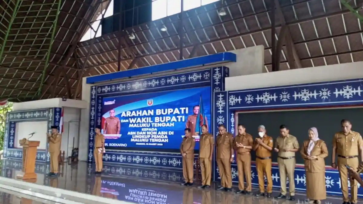 Pimpin Apel Perdana, Bupati Ozan Pastikan Tata Birokrasi Pemda Maluku Tengah