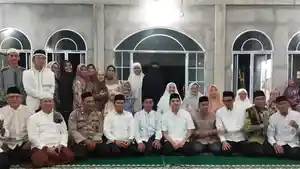 Bupati-Panca-Gelar-Safari-Ramadan-di-Masjid-Mulkan-Muhtar-Muara-Kuang-Ogan-Ilir.jpg