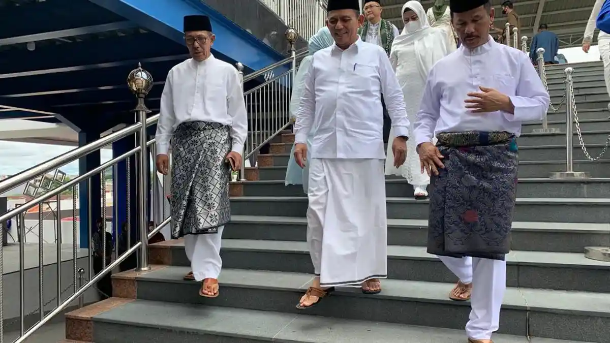 Ansar  Bersilahturahmi Ke Kediaman Rudi dan Marlin, Momen Lebaran Ajang Saling Bermaaf-maafan