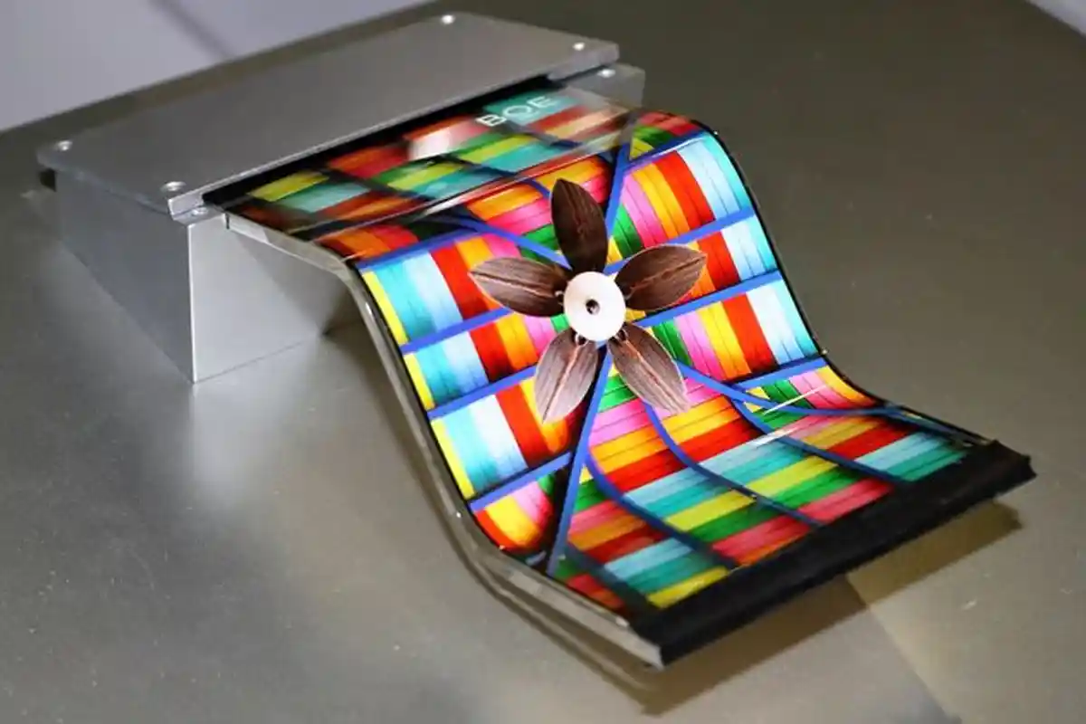 Ini Bedanya Panel LCD, LED, dan OLED