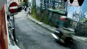 wanita-jadi-korban-penjambretan-di-Jalan-Senayan-Bawah-Jakarta-Selatan.jpg