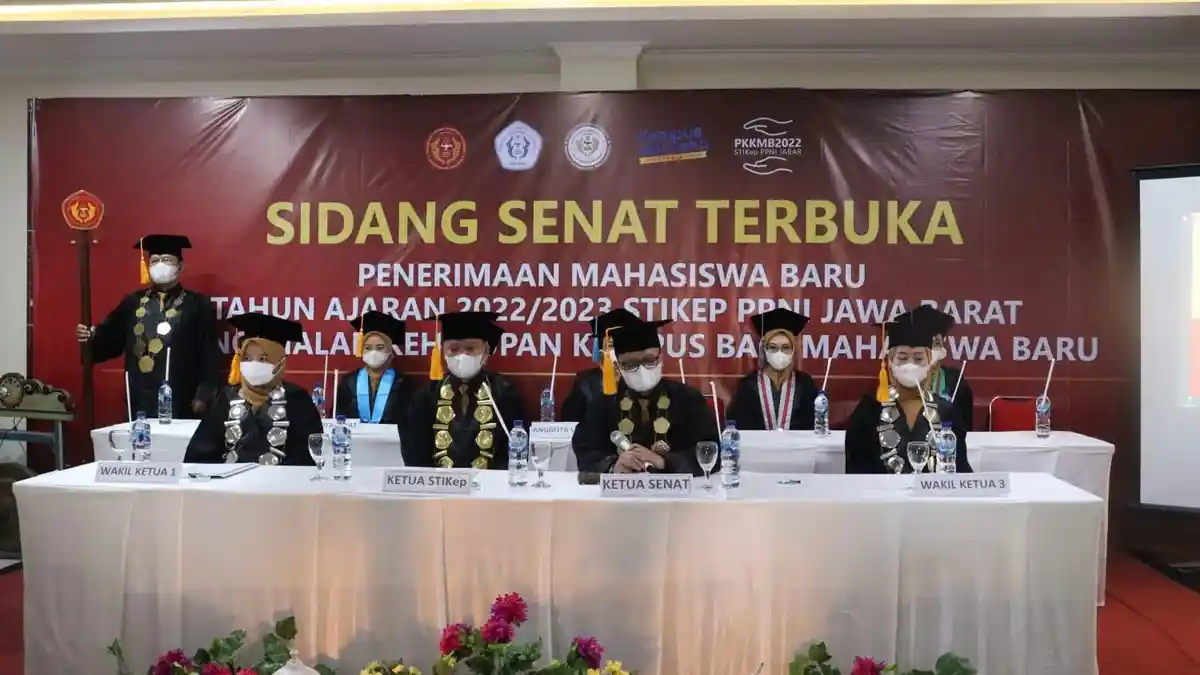 STIKEP PPNI Jawa Barat Gelar Sidang Terbuka Pengenalan Kehidupan Kampus Bagi Mahasiswa Baru