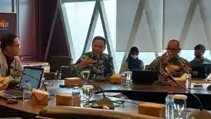 universitas-bakrie-tri-andika-kurniawan-nih3.jpg