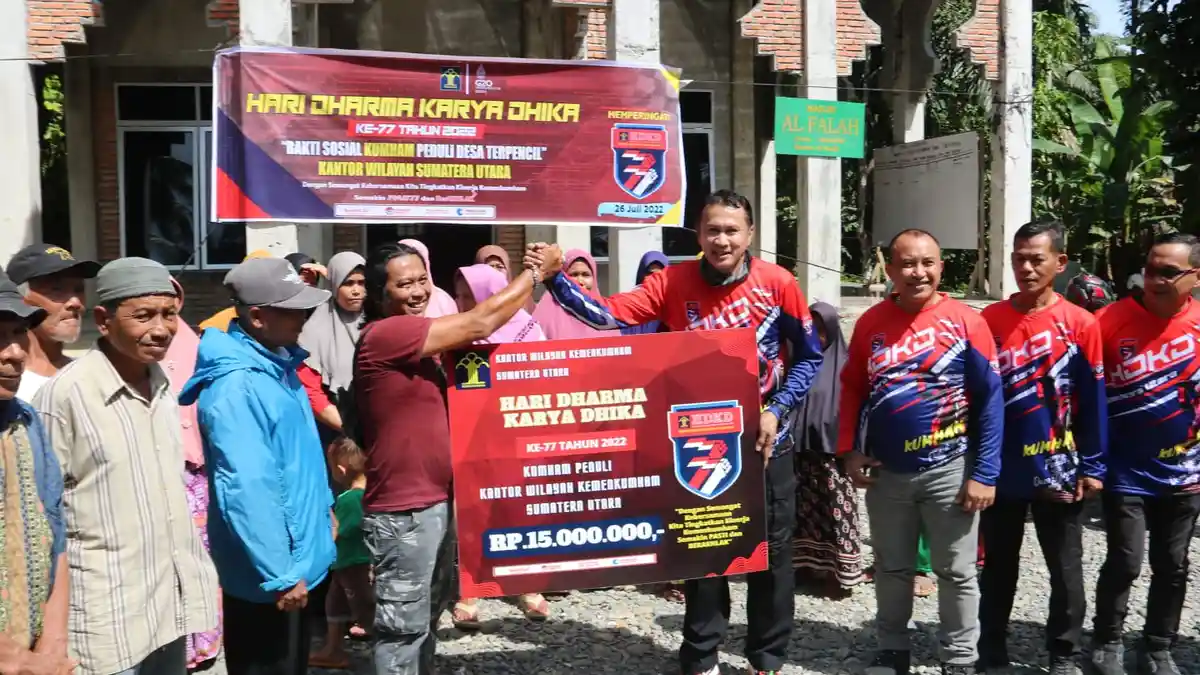 Kakanwil Kumham Sumut Imam Sayudi Pimpin Touring dan Bakti Sosial Peduli Desa Terpencil di Langkat