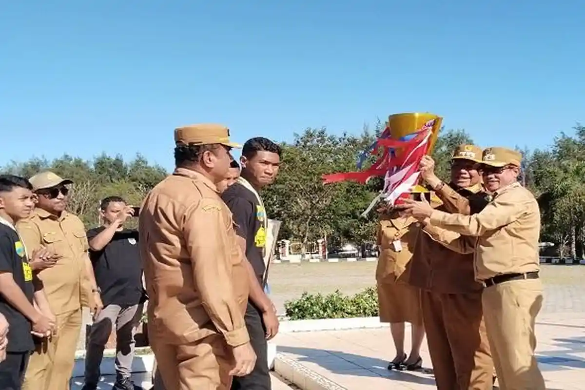 Bupati TTS Gandeng Yayasan YNS Dukung Perss SoE ke Solo