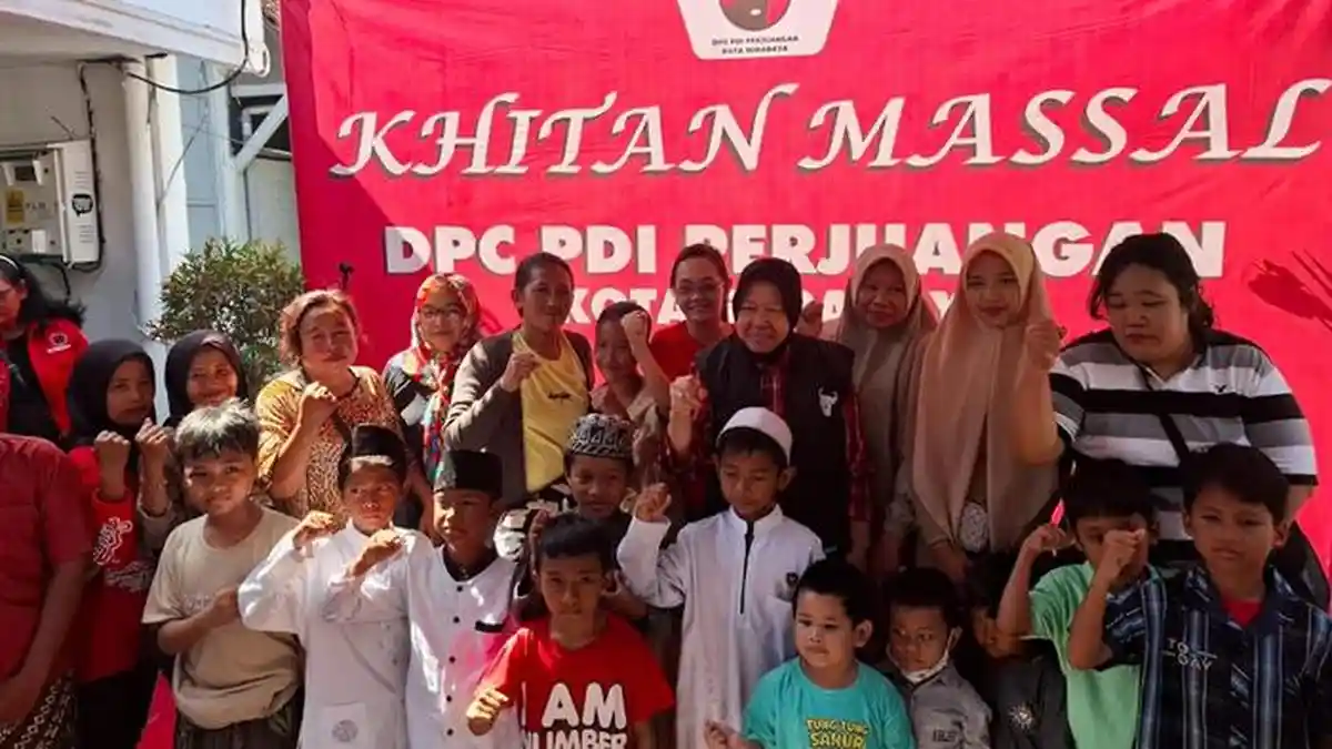 Tri Rismaharini Hadir Beri Semangat Anak-anak yang Ikuti Khitan Massal PDIP Surabaya