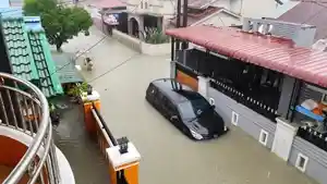 Banjir-di-Medan_Banjir-di-Medan-Marelan_.jpg