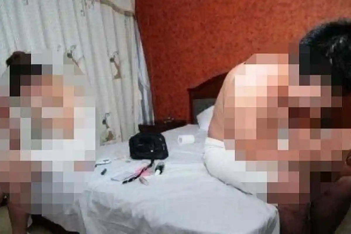 Penasaran dengan Suara Berdenyit di Kamar, Suami di NTT Pergoki Istri Telanjang dengan Pria Lain