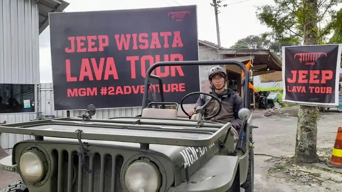 Jip Wisata Jadi Favorit Pelancong di Kaliurang