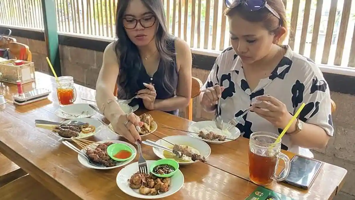 Hidangan Khas Jogja 'Sate Klathak' Diburu Wisatawan saat Libur Nataru, Permintaan Naik 3 Kali Lipat