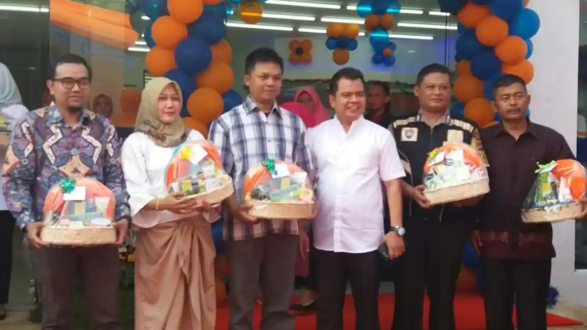Kimia Farma Buka Apotek Baru di Gedebage, Bisa Periksa Kesehatan Gratis bagi Peserta BPJS