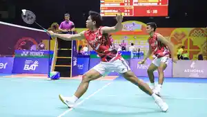 Fikri-dan-Daniel-Marthin.jpg