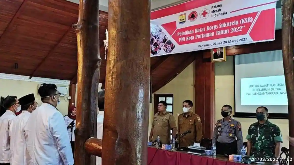 40 Mahasiswa di Pariaman Terima Pelatihan Dasar Korps Sukarela dari PMI dan BPBD, Digembleng 7 Hari
