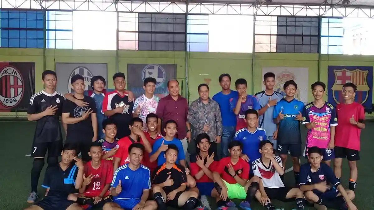 Temui Tim Futsal Praporda Sidrap, Ini Pesan Ramli Manong