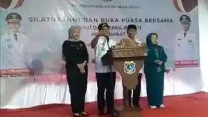 Orasi-program-Bupati-Muna-Barat.jpg