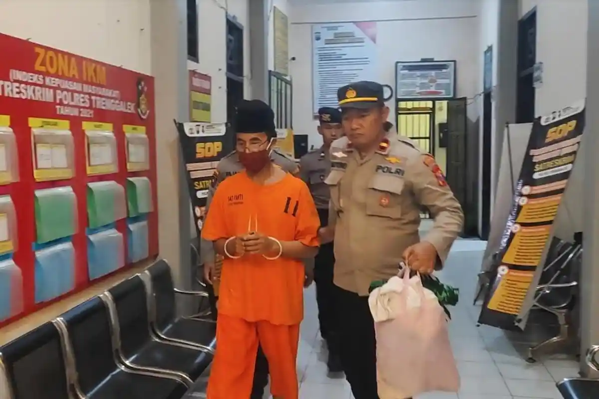Update Polisi Ambil Sampel DNA Kiai Tersangka Rudapaksa Santriwati hingga Lahir Bayi di Trenggalek