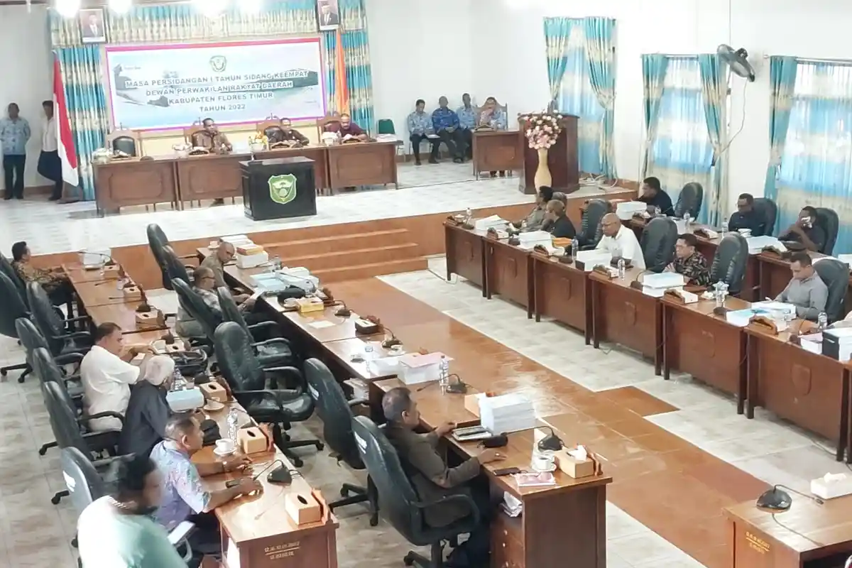 Pemda Flores Timur Tak Hadiri Paripurna Penetapan APBD Bikin Berang DPRD