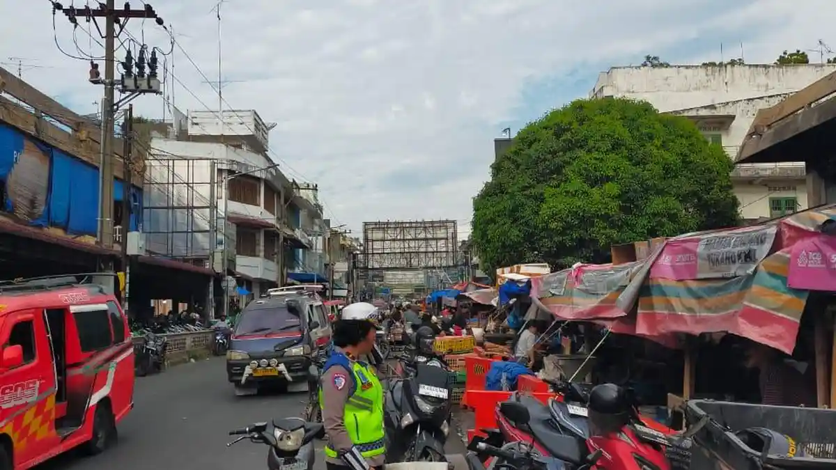 Kerap Bikin Macet, Polres Siantar Larang Parkir Berlapis di Lokasi Relokasi Gedung IV Pasar Horas