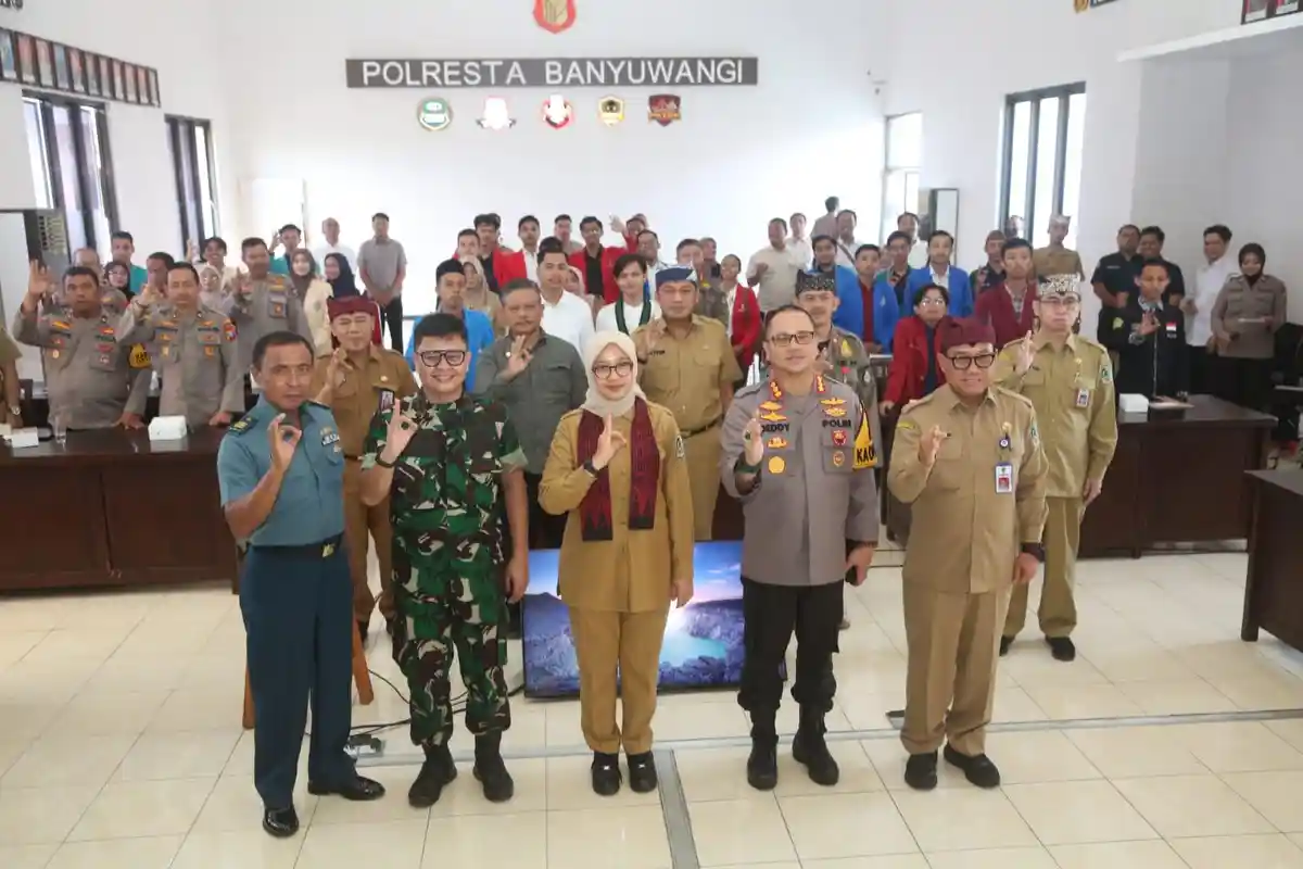 Forkompimda dan Mahasiswa Banyuwangi Nyatakan Sikap Jaga Kondusivitas Pemilu Serentak 
