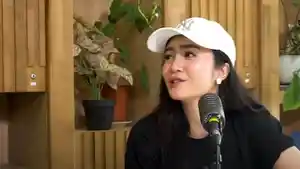 Febby-Rastanti-Akui-Dirinya-Dominan-dari-Suami.jpg