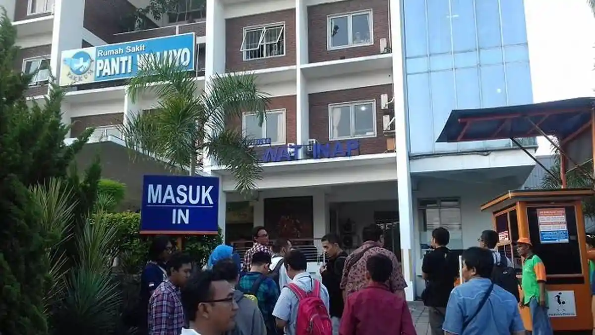 Urung Jenguk Korban Bom, Jokowi Langsung Menuju Kediamannya Begitu Tiba di Solo