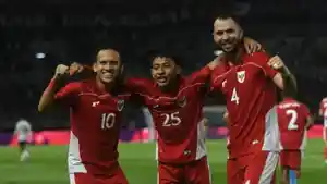 Tiga-pemain-Timnas-Indonesia-Egy-Maulana-Vikri-Beckham-Putra-dan-Jordi-Amat-selebrasi.jpg