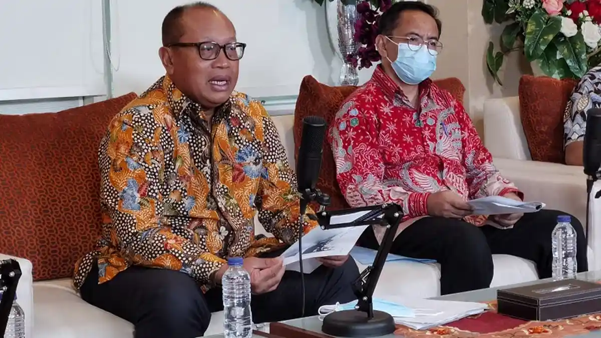 BPJAMSOSTEK Serahkan Data Calon Penerima BSU Gelombang III kepada Kemnaker