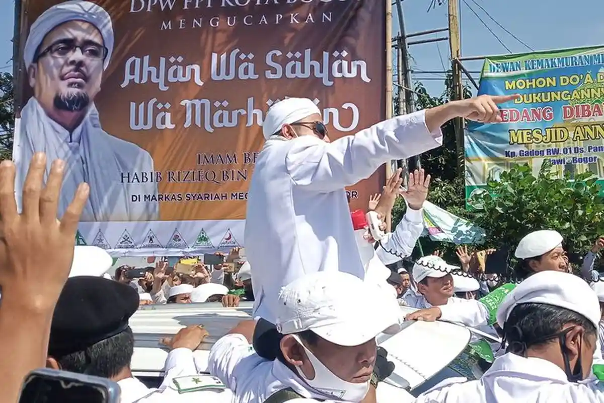 FPI Mengaku Sudah Temui Pandgam Jaya, Berkenan Turunkan Baliho Rizieq Shihab dengan Syarat Ini