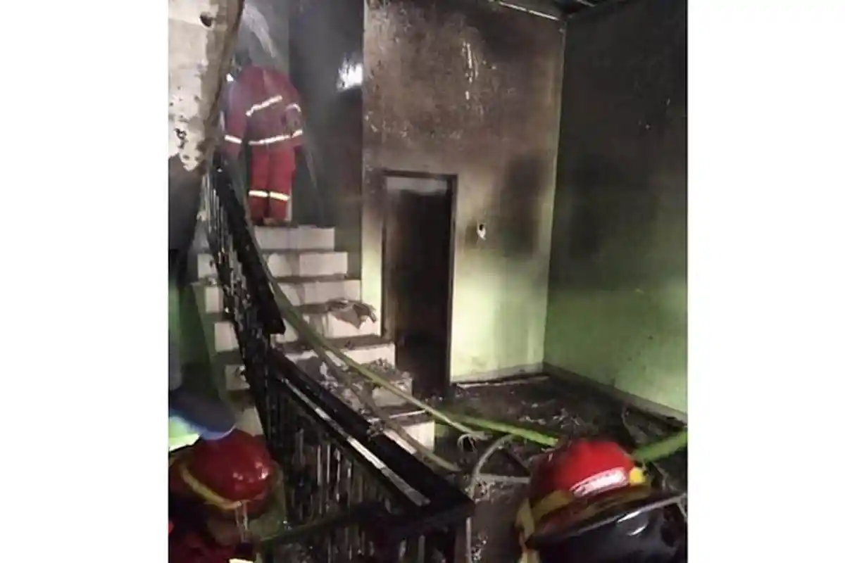 Korsleting Listrik, Mess Produksi Pie Susu di Denpasar Terbakar, Tidak Ada Korban Jiwa