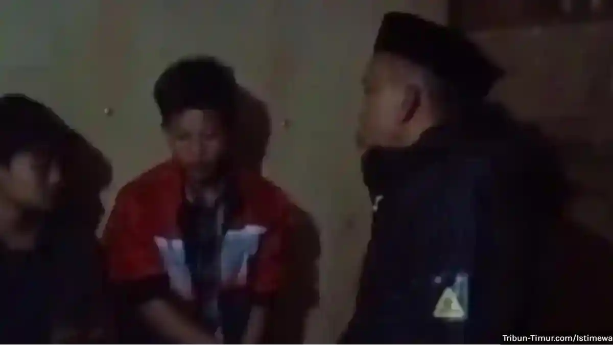 DUA Wanita di Sulsel Ketahuan Nyamar Jadi Pria Agar Bisa Melamar Gadis Pujaan Hatinya, Warga Heboh