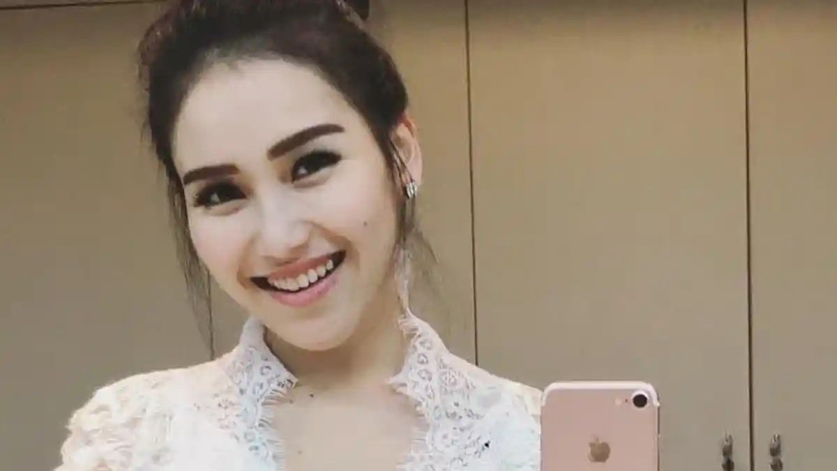 Ayu Ting Ting Ternyata Punya Lebih dari Satu Mantan Pacar Semasa SMA, Berikut Daftar Namanya