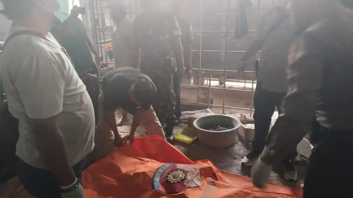 Penjaga Gudang Gantung Diri Ditempat Kerjaannya, Sat Reskrim Polres Pematang Siantar Cek TKP