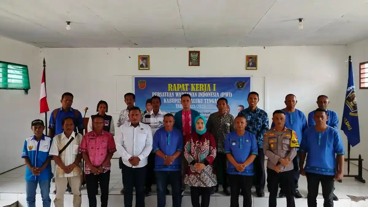 Pengurus PWI Maluku Tengah Gelar Raker I di Kecamatan TNS