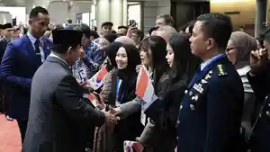 Prabowo-Subianto-di-Korea.jpg