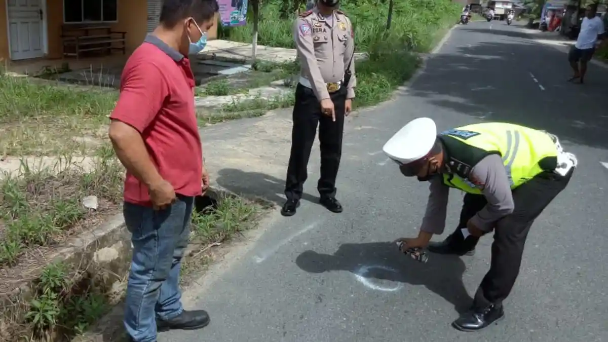 Dua Motor Tabrakan di Jalan Kerabut, Satu Tewas, Pengendara Motor Kabur, Identitas Korban Terungkap