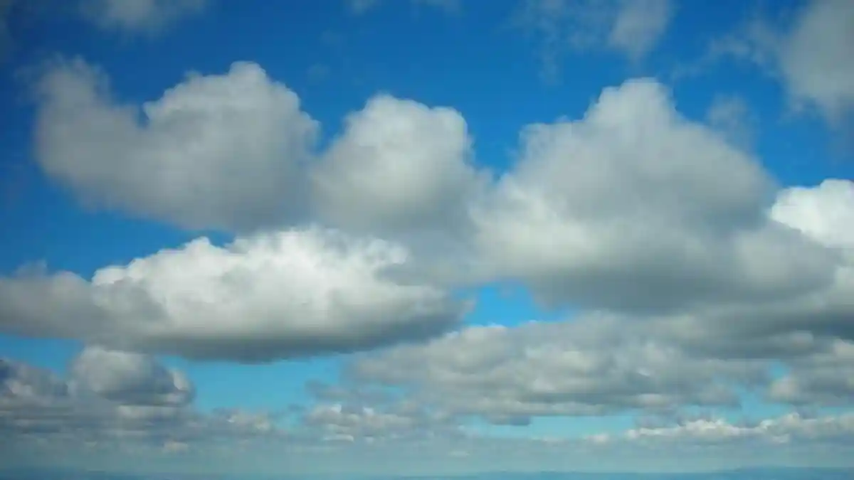 Prakiraan Cuaca BMKG Blora: Kemarin Dilanda Hujan & Angin Kencang, Hari Ini Berawan Sepanjang Hari