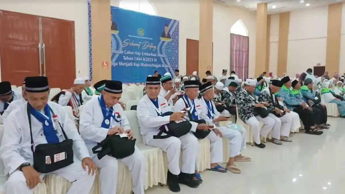 2 Calhaj di Medan Kembali Tertunda Keberangkatannya karena Visa Belum Terbit