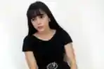 Artis Cantik Reea JC