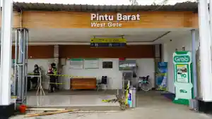 20251029-Pintu-Barat-Stasiun-Purwokerto.jpg