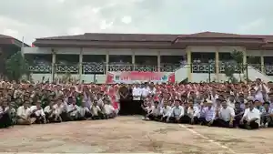 Presiden-Jokowi-Kepala-Staf-Kepresidenan-Moeldoko.jpg