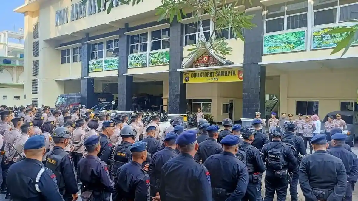 PSU DPD Sumbar Digelar Hari Ini, Polda Sumbar Gelar Apel Pengamanan Pemungutan Suara Ulang DPD RI