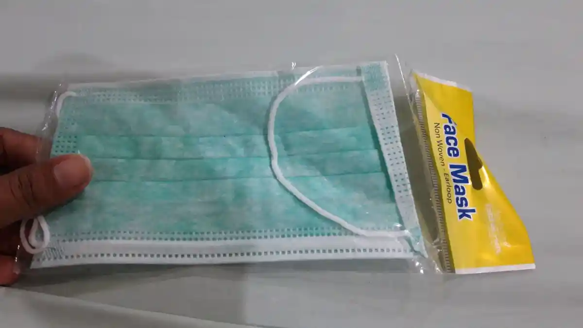 Stok Masker dan Hand Sanitizer Minimarket di Boltim Kosong, di Apotek Harga Melonjak