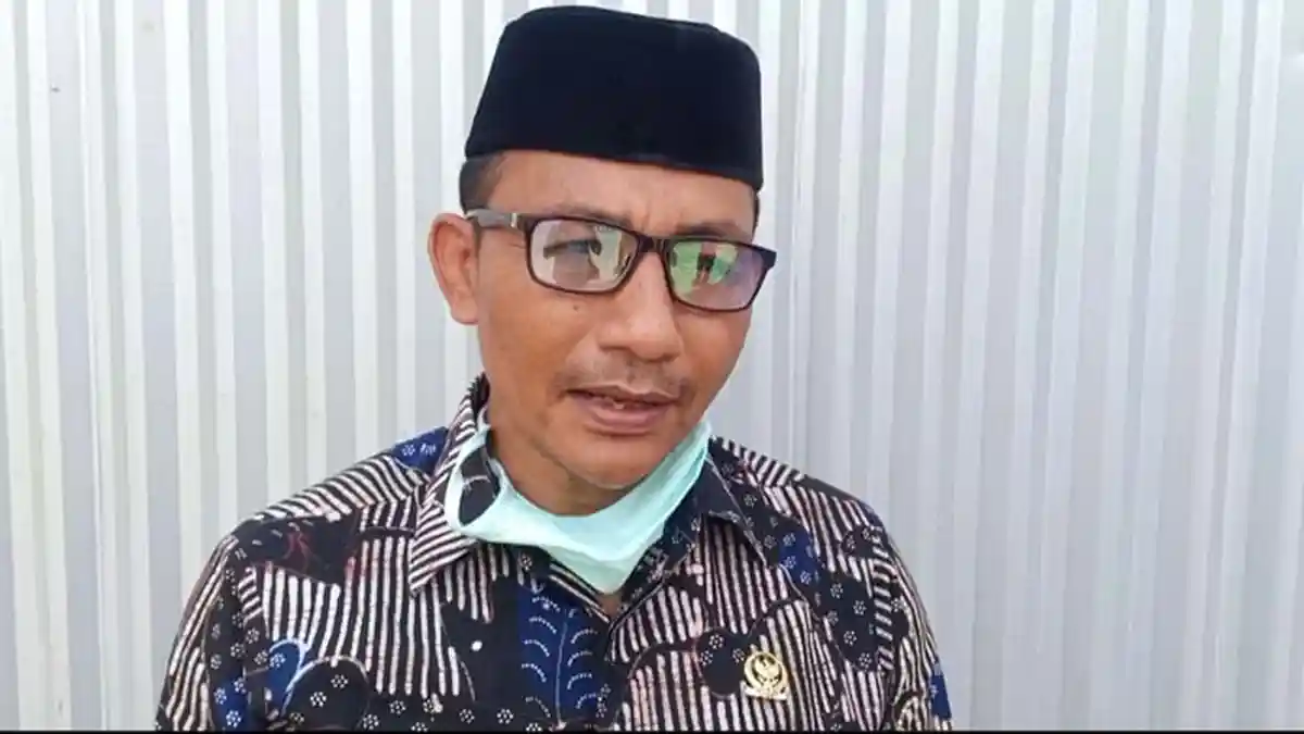 Haji Uma: Segerakan Penyaluran Bantuan Sosial Kepada Masyarakat Terdampak Covid-19 di Aceh