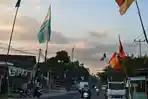 Sambut Piala Dunia 2026, Warga Mulai Pasang Bendera Negara Jagoannya di Polman